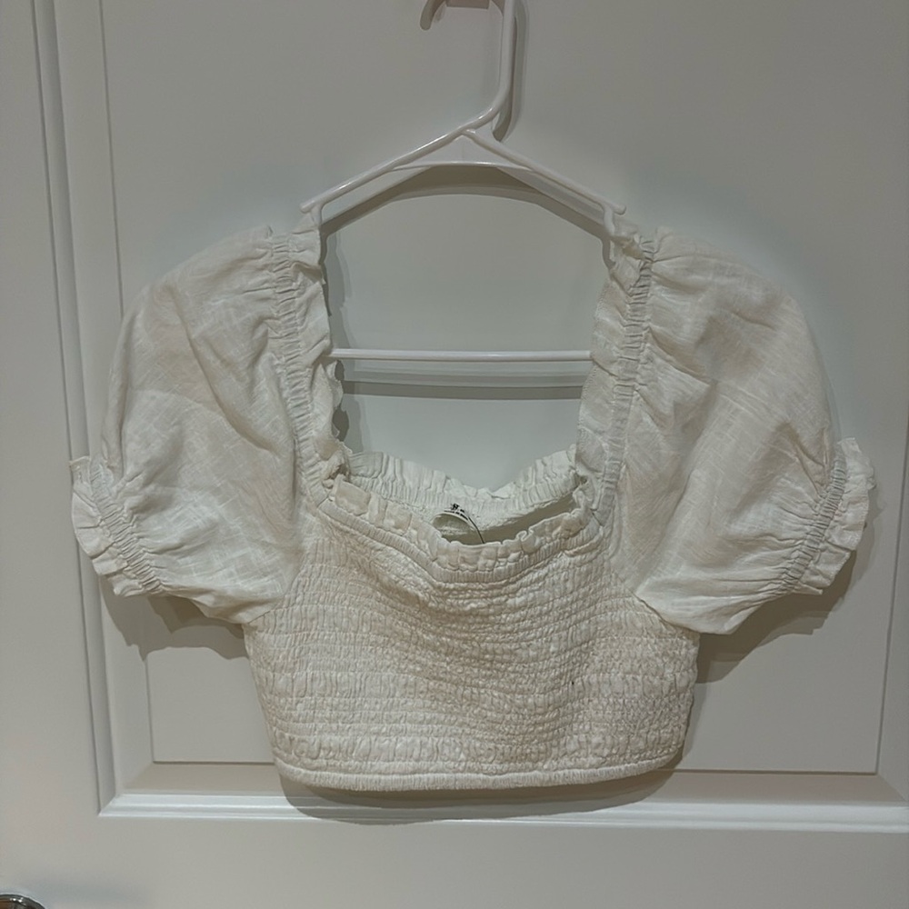 Cotton on white crop top